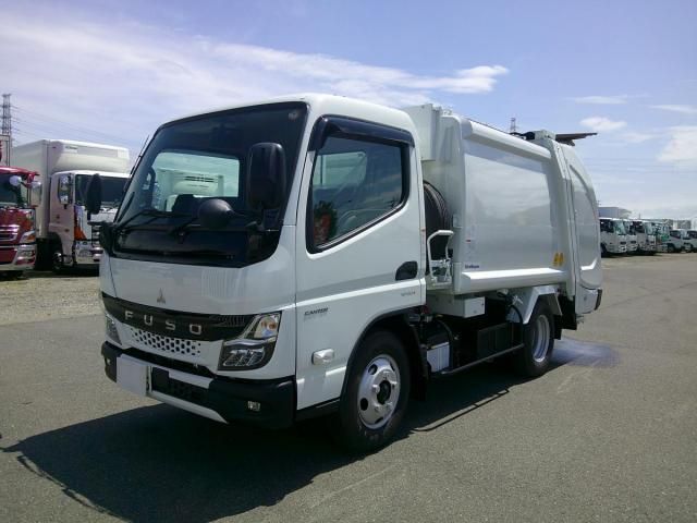 Mitsubishi CANTER 2026-03 8311054-0