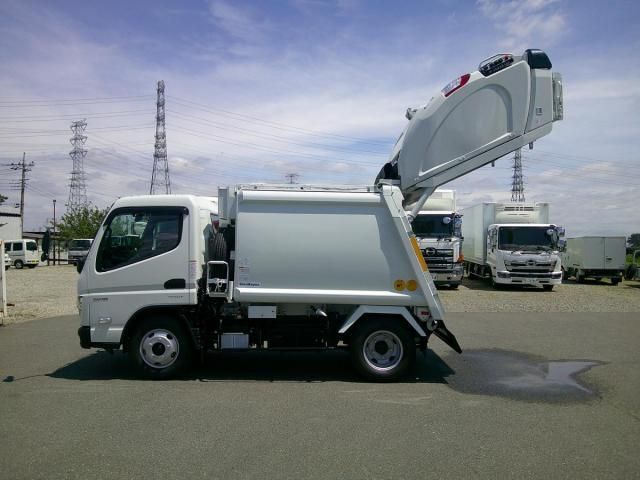 Mitsubishi CANTER 2026-03 8311054-10