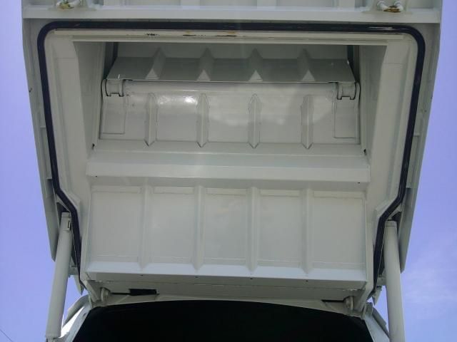 Mitsubishi CANTER 2026-03 8311054-13