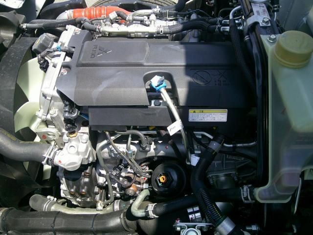 Mitsubishi CANTER 2026-03 8311054-24