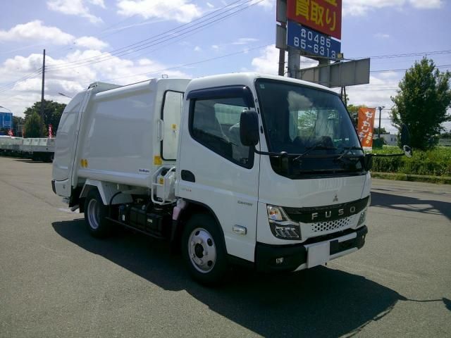 Mitsubishi CANTER 2026-03 8311054-2