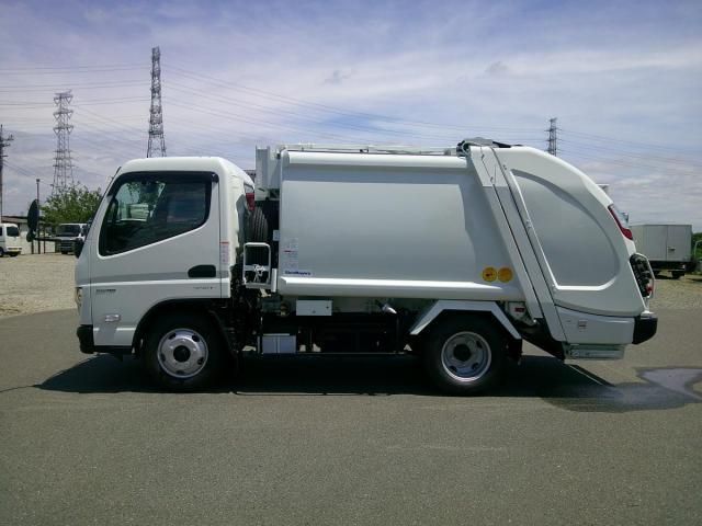 Mitsubishi CANTER 2026-03 8311054-7