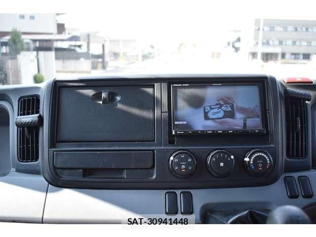 Mitsubishi CANTER 2011-08 8313584-19
