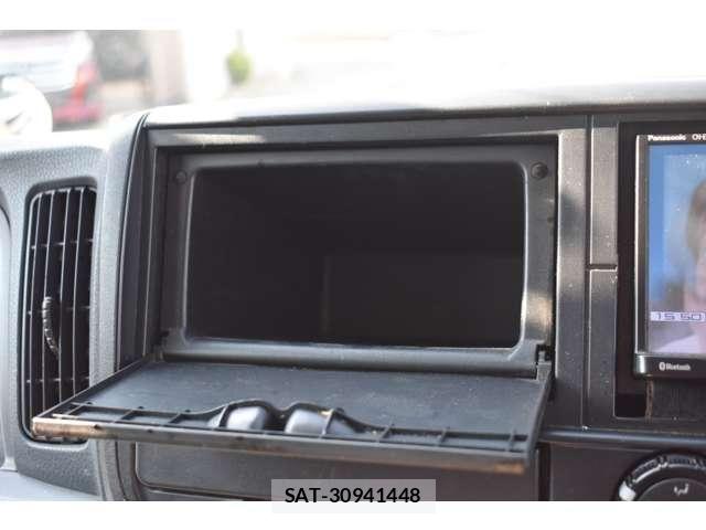 Mitsubishi CANTER 2011-08 8313584-20