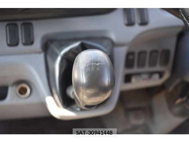Mitsubishi CANTER 2011-08 8313584-2