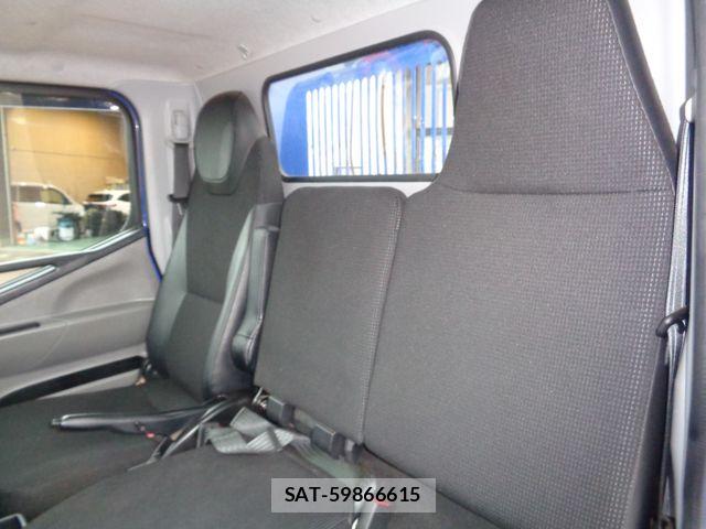 Mitsubishi CANTER 2022-11 8313579-14