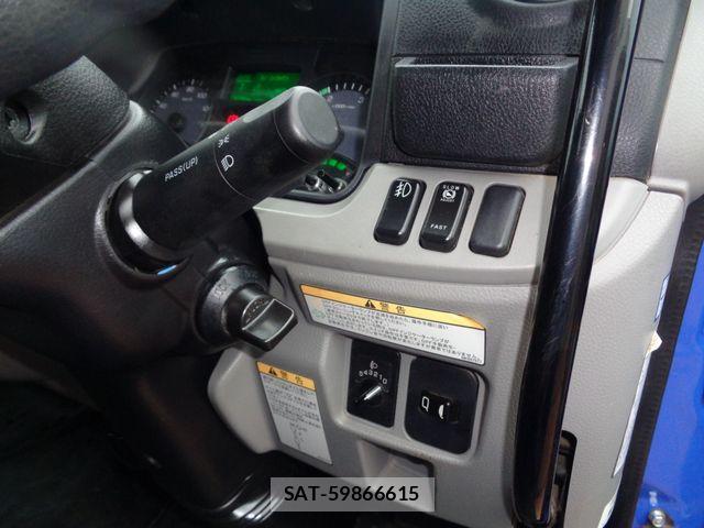 Mitsubishi CANTER 2022-11 8313579-17