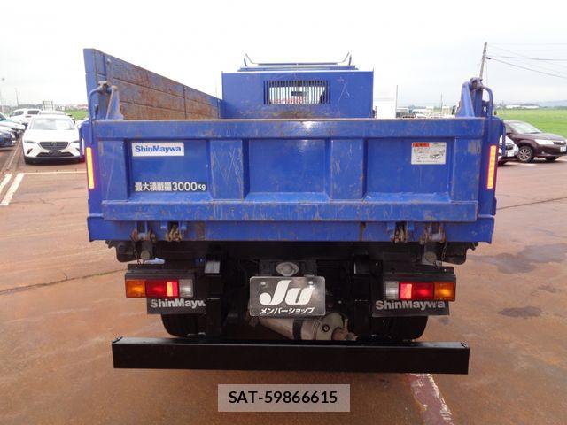 Mitsubishi CANTER 2022-11 8313579-6