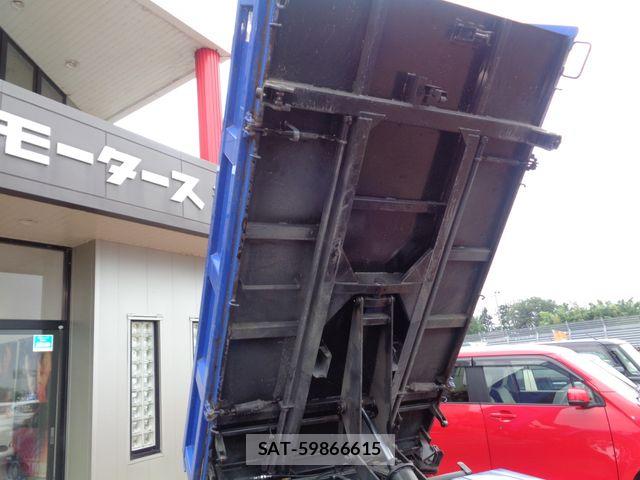 Mitsubishi CANTER 2022-11 8313579-7