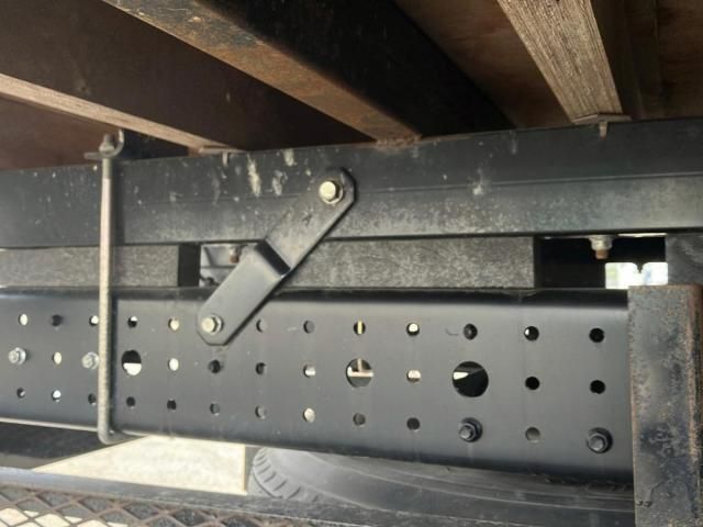 Mitsubishi CANTER 2022-06 8311060-14