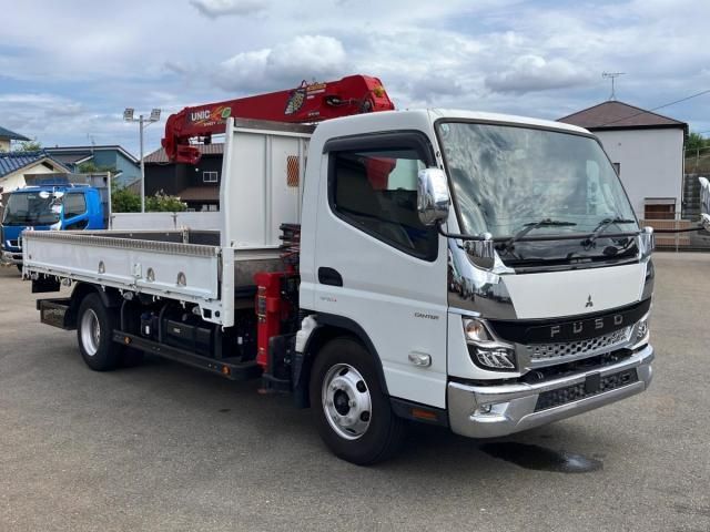 Mitsubishi CANTER 2022-06 8311060-1