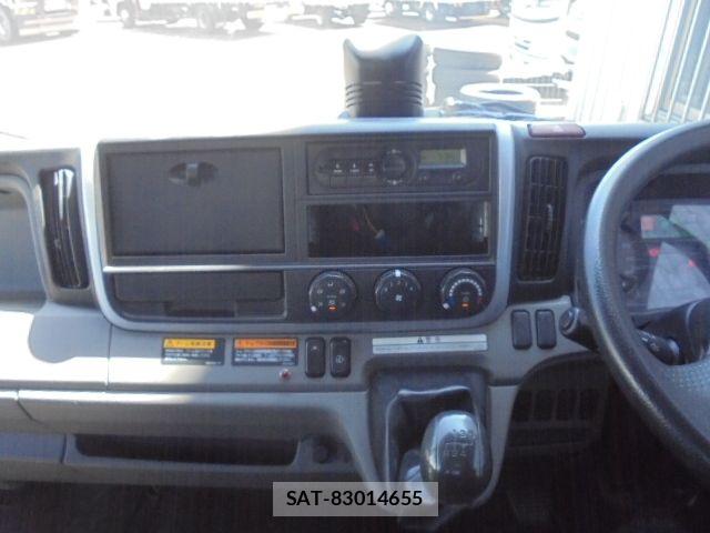 Mitsubishi CANTER 2019-07 8313577-9