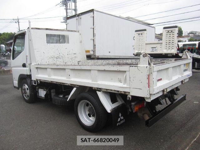 Mitsubishi CANTER 2016-08 8313583-2