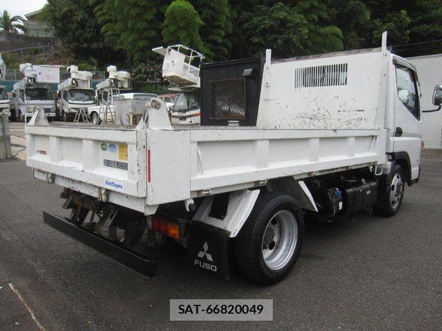 Mitsubishi CANTER 2016-08 8313583-3