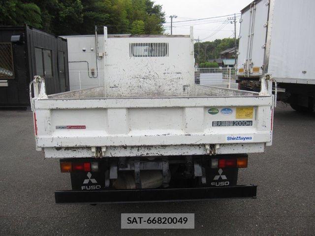 Mitsubishi CANTER 2016-08 8313583-5