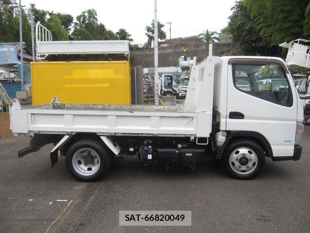 Mitsubishi CANTER 2016-08 8313583-6