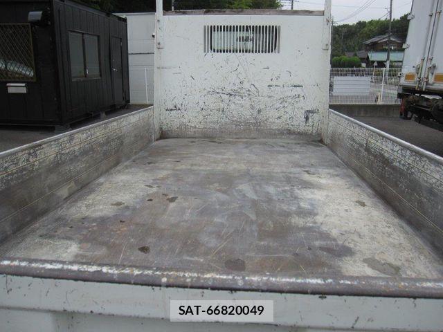 Mitsubishi CANTER 2016-08 8313583-8