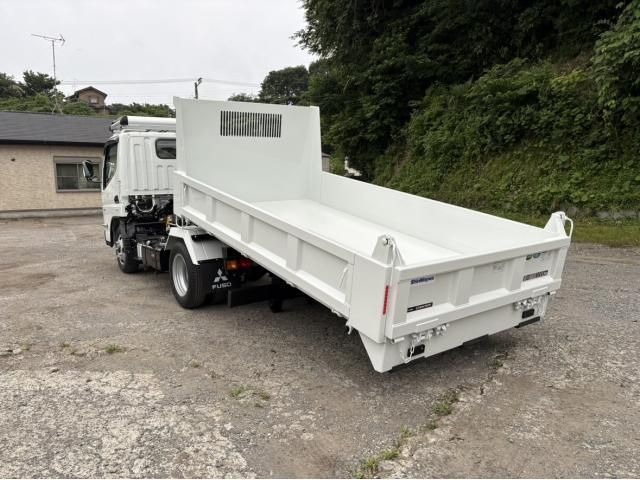 Mitsubishi CANTER 2026-01 8311059-18