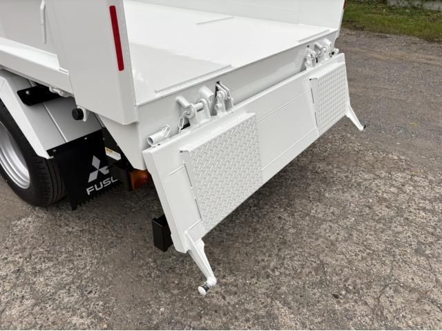 Mitsubishi CANTER 2026-01 8311059-26