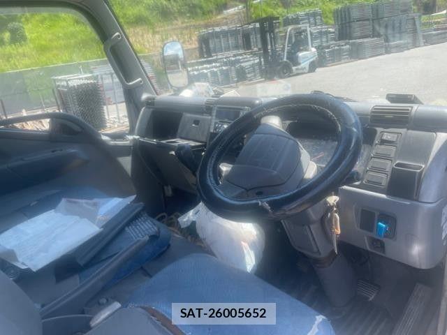 Mitsubishi CANTER 2003-10 8313586-1
