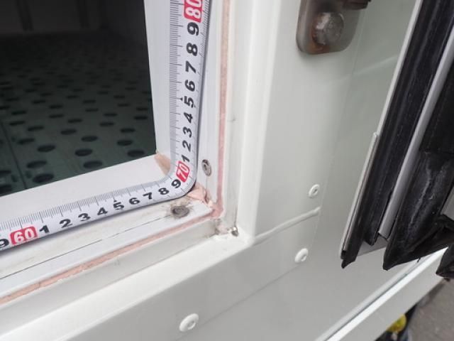 Mitsubishi CANTER 2017-02 8311065-16