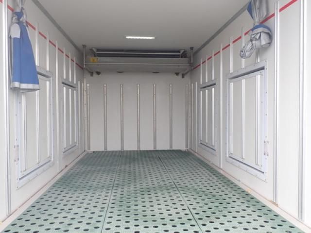 Mitsubishi CANTER 2017-02 8311065-22