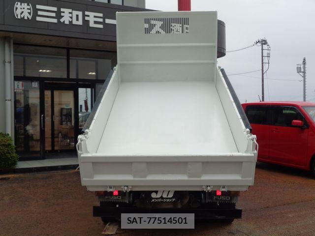 Mitsubishi CANTER 2019-08 8313582-16