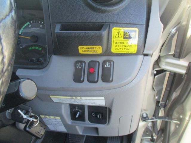Mitsubishi CANTER 2021-02 8311064-29
