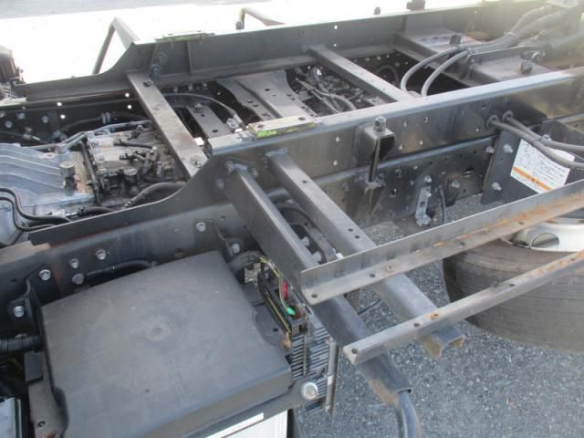 Mitsubishi CANTER 2021-02 8311064-8