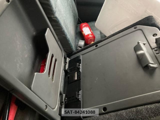 Mitsubishi CANTER 2002-04 8313585-24
