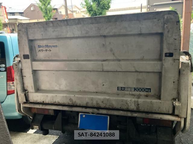 Mitsubishi CANTER 2002-04 8313585-2