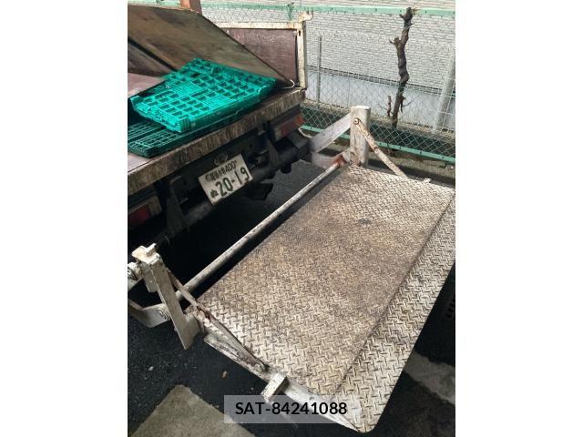 Mitsubishi CANTER 2002-04 8313585-29