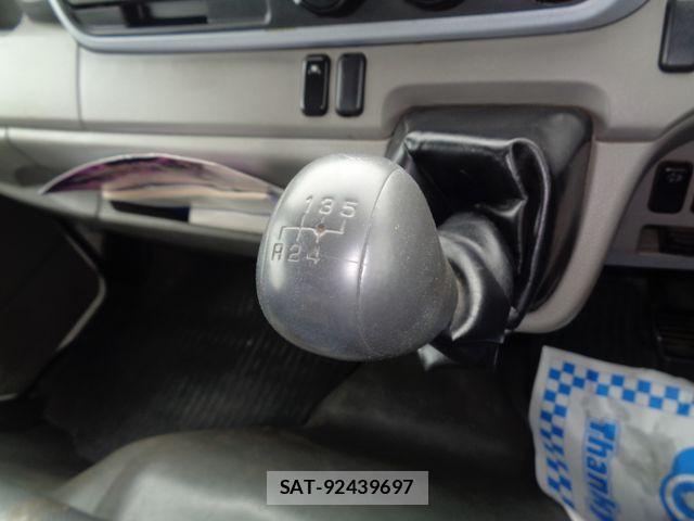 Mitsubishi CANTER 2019-08 8313580-12