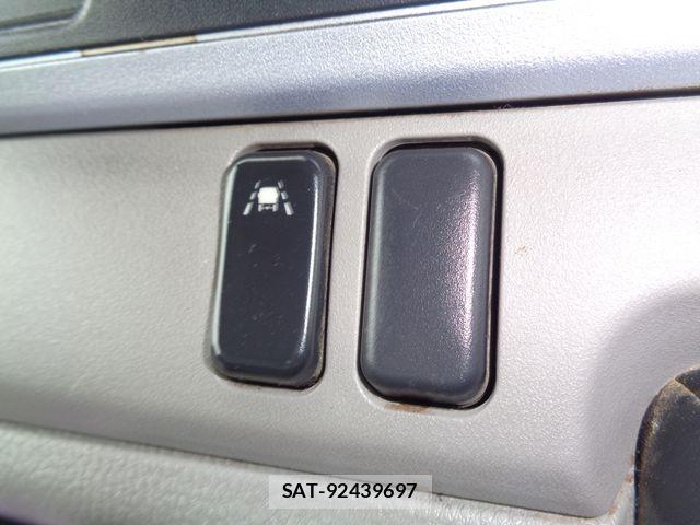 Mitsubishi CANTER 2019-08 8313580-14