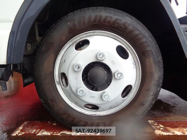 Mitsubishi CANTER 2019-08 8313580-24