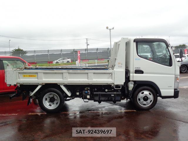 Mitsubishi CANTER 2019-08 8313580-4