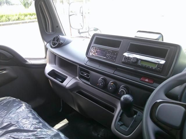 Mitsubishi CANTER 2026-03 8311057-19