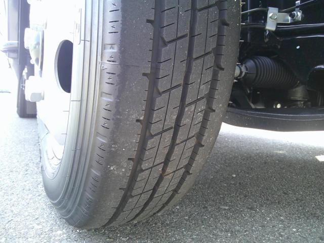Mitsubishi CANTER 2026-03 8311057-28