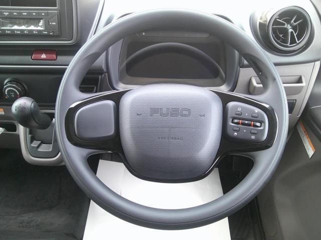 Mitsubishi CANTER 2026-03 8311056-15