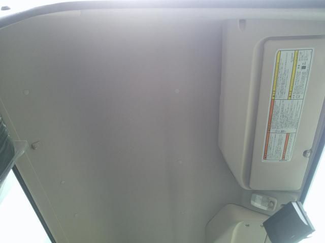 Mitsubishi CANTER 2026-03 8311056-22