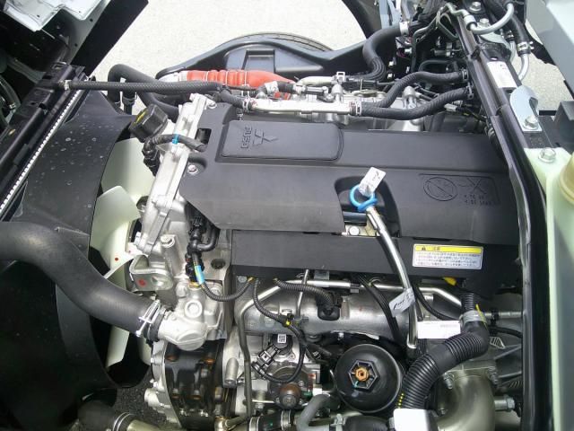Mitsubishi CANTER 2026-03 8311056-23