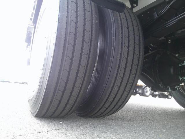 Mitsubishi CANTER 2026-03 8311056-26