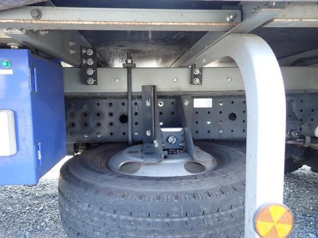 Mitsubishi CANTER 2019-07 8331840-21