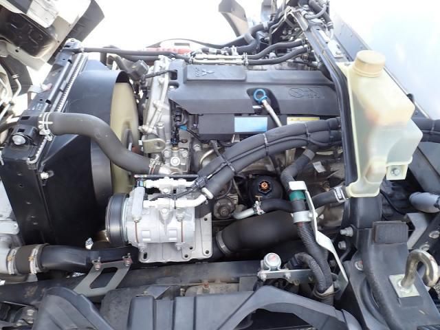 Mitsubishi CANTER 2019-07 8331840-25