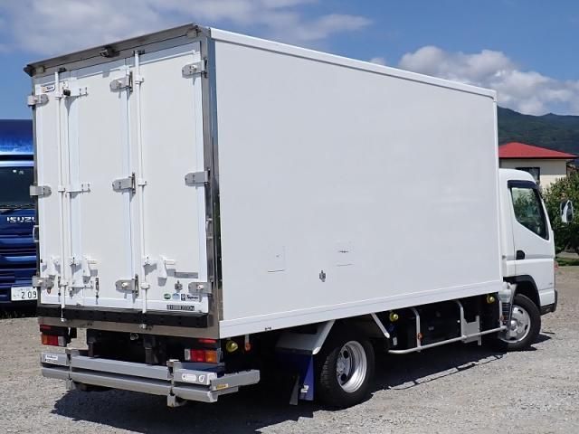 Mitsubishi CANTER 2019-07 8331840-2