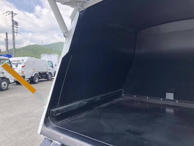 Mitsubishi CANTER 2026-03 8331829-16