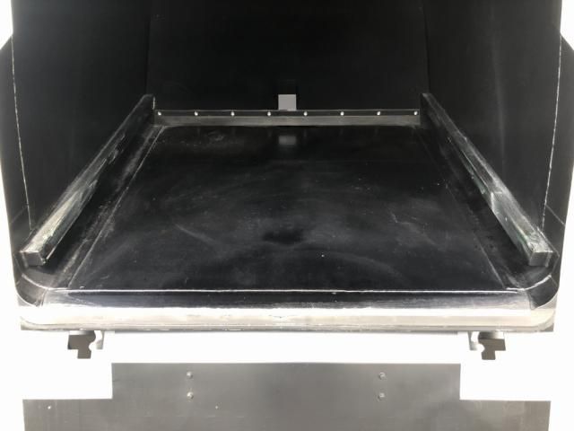Mitsubishi CANTER 2026-03 8331829-19