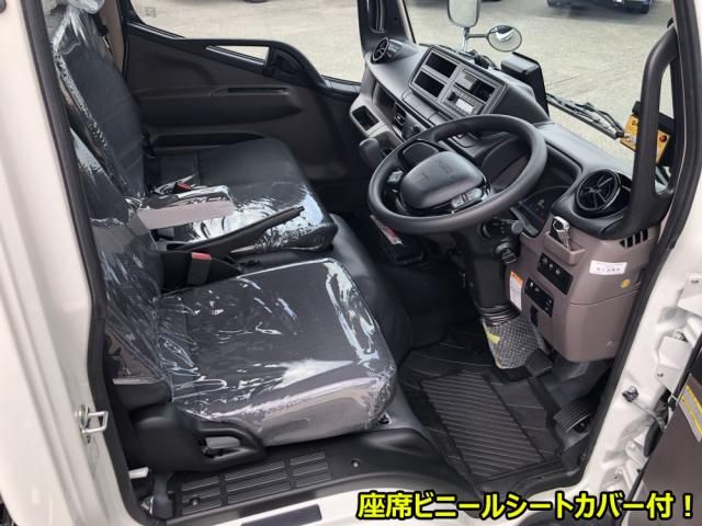 Mitsubishi CANTER 2026-03 8331829-7