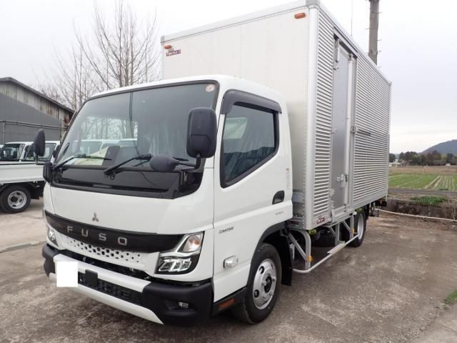 Mitsubishi CANTER 2026-04 8331836-0