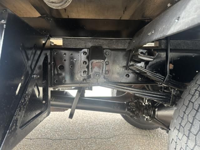 Mitsubishi CANTER 2010-11 8331848-24